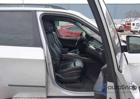 2007 BMW X5 3.0Si z USA, uszkodzony, nr VIN 5UXFE43567L039774